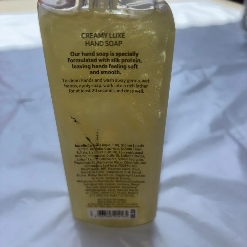 Bath & Body Works KITCHEN LEMON Creamy Luxe Hand Soap‎ 8oz